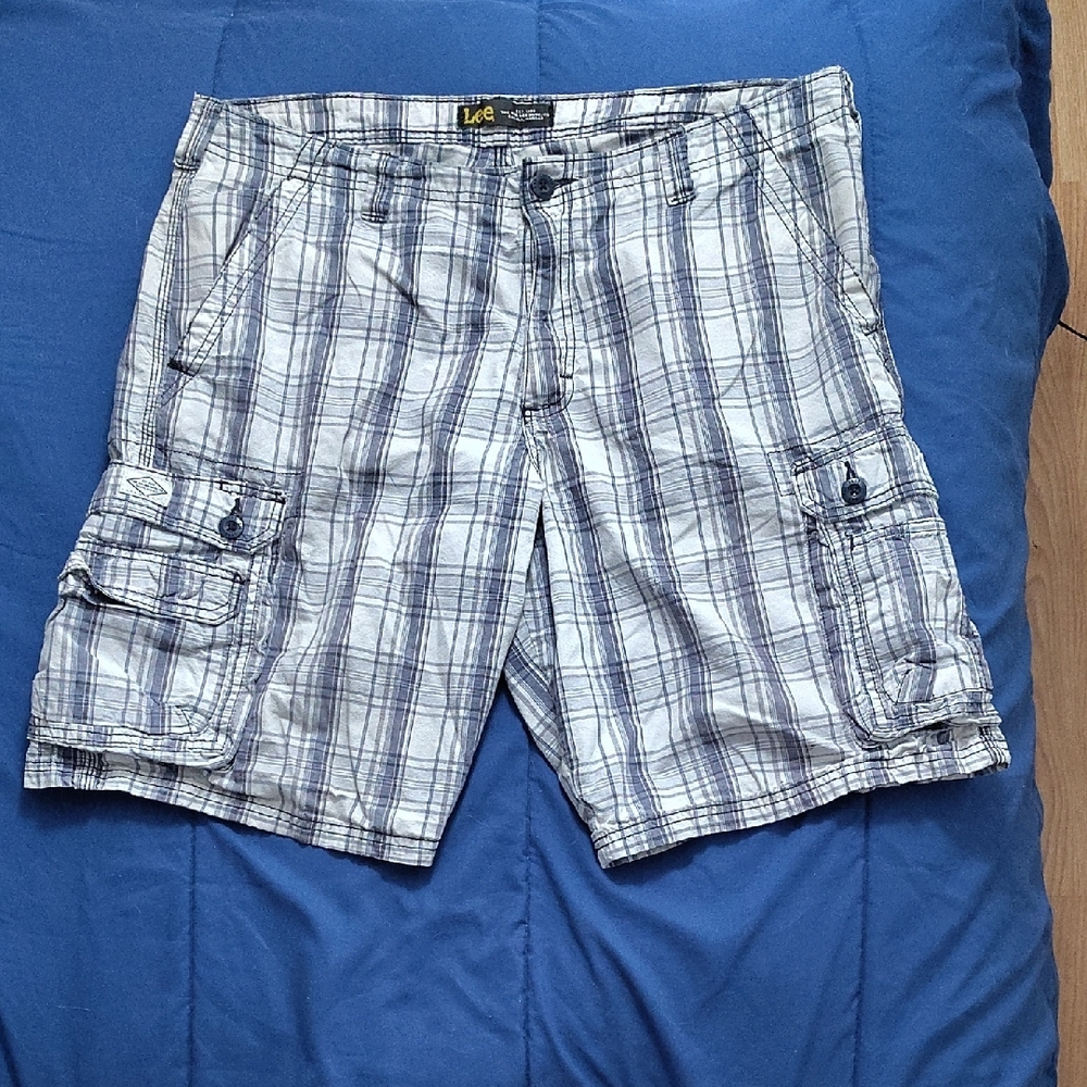 Lee Blue Plaid Men's Cargo Shorts